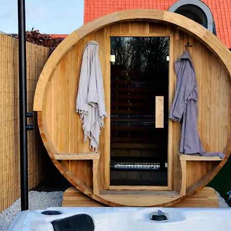 Casa La Vista - Wellness, Onthaasten En Polderzicht, Dicht Bij Zee * Blankenberge